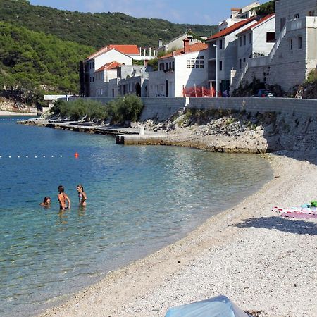 Apartments By The Sea Pucisca, Brac - 15381 Exterior foto